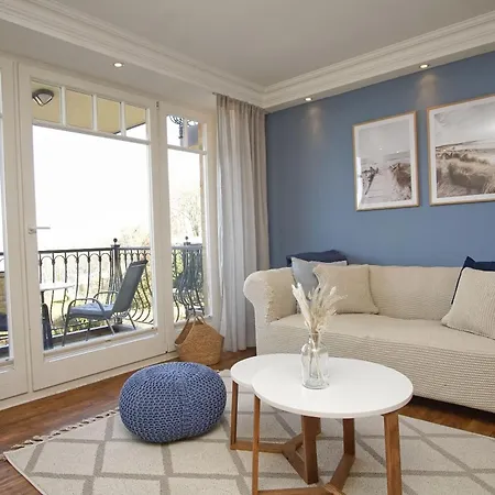 Mit Traumhaftem Meerblick - Haus Am 02 Apartmán Lohme